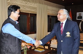 The Governor of Arunachal Pradesh Lt. Gen (Retd) Nirbhay Sharma with Union Minister of State for Home Affairs Shri Kiren Rijiju at Raj Bhawan, Itanagar on 5th April 2015